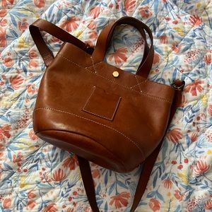 Madewell Rivet and Thread leather bucket purse